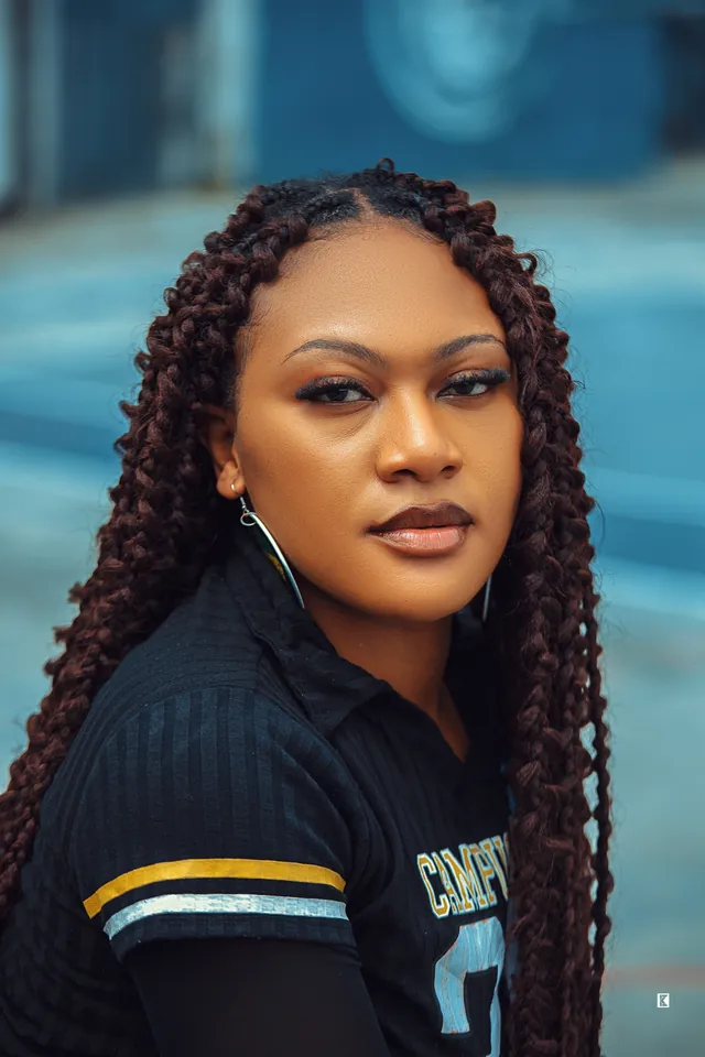 Portrait officiel de Tasha Biz